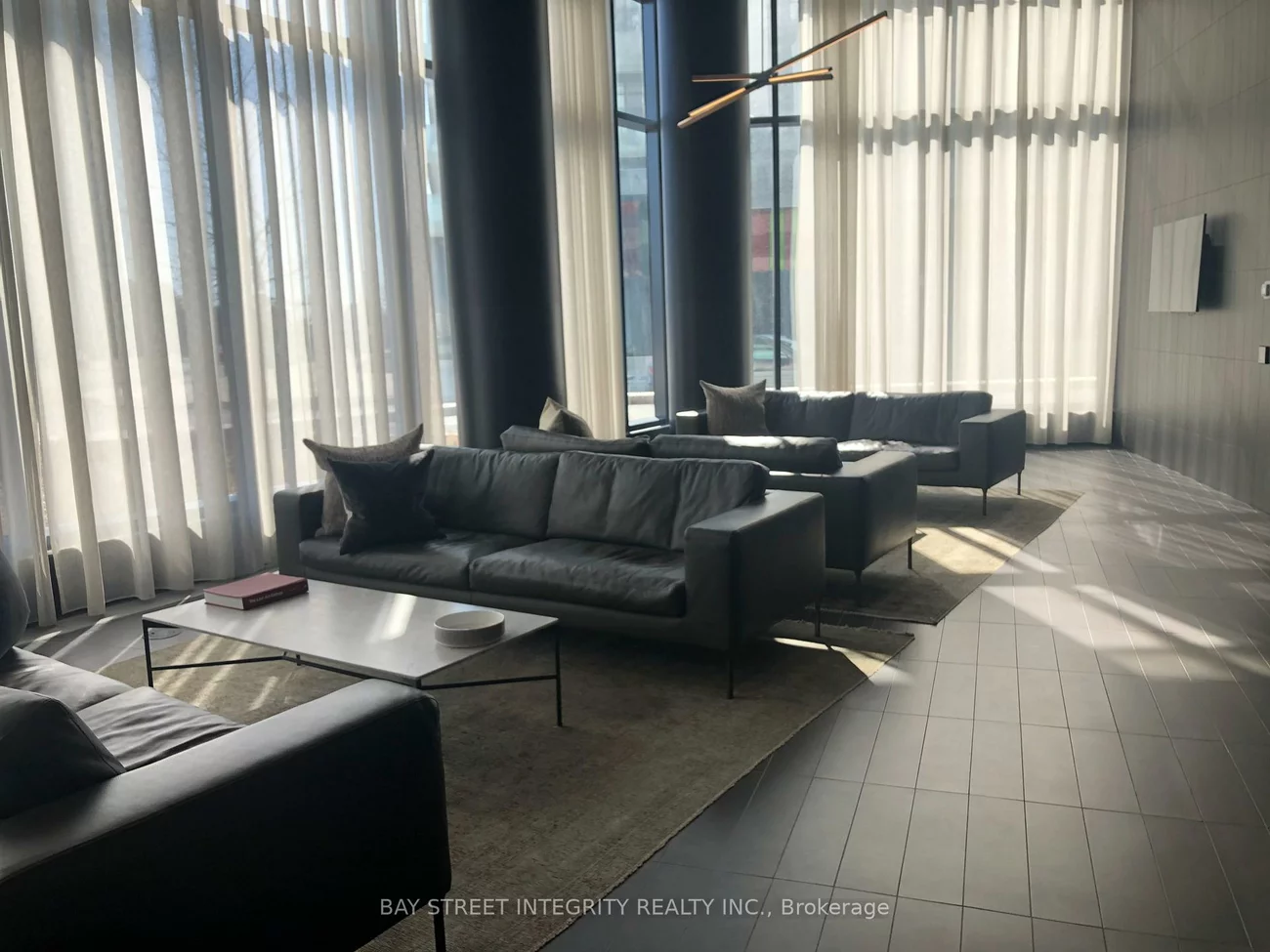 3900, confederation, City Centre, Mississauga