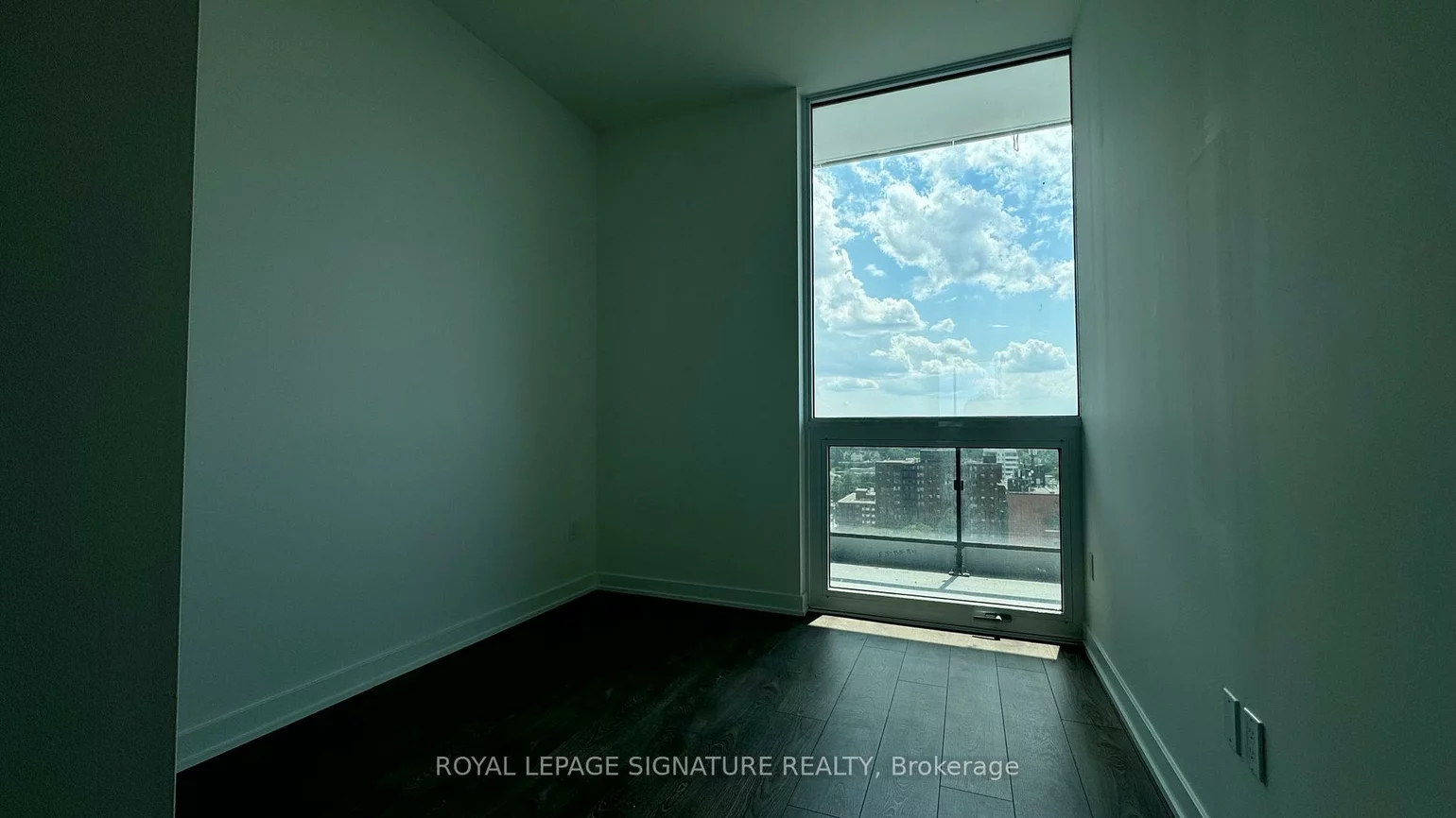 28, Ann, Port Credit, Mississauga