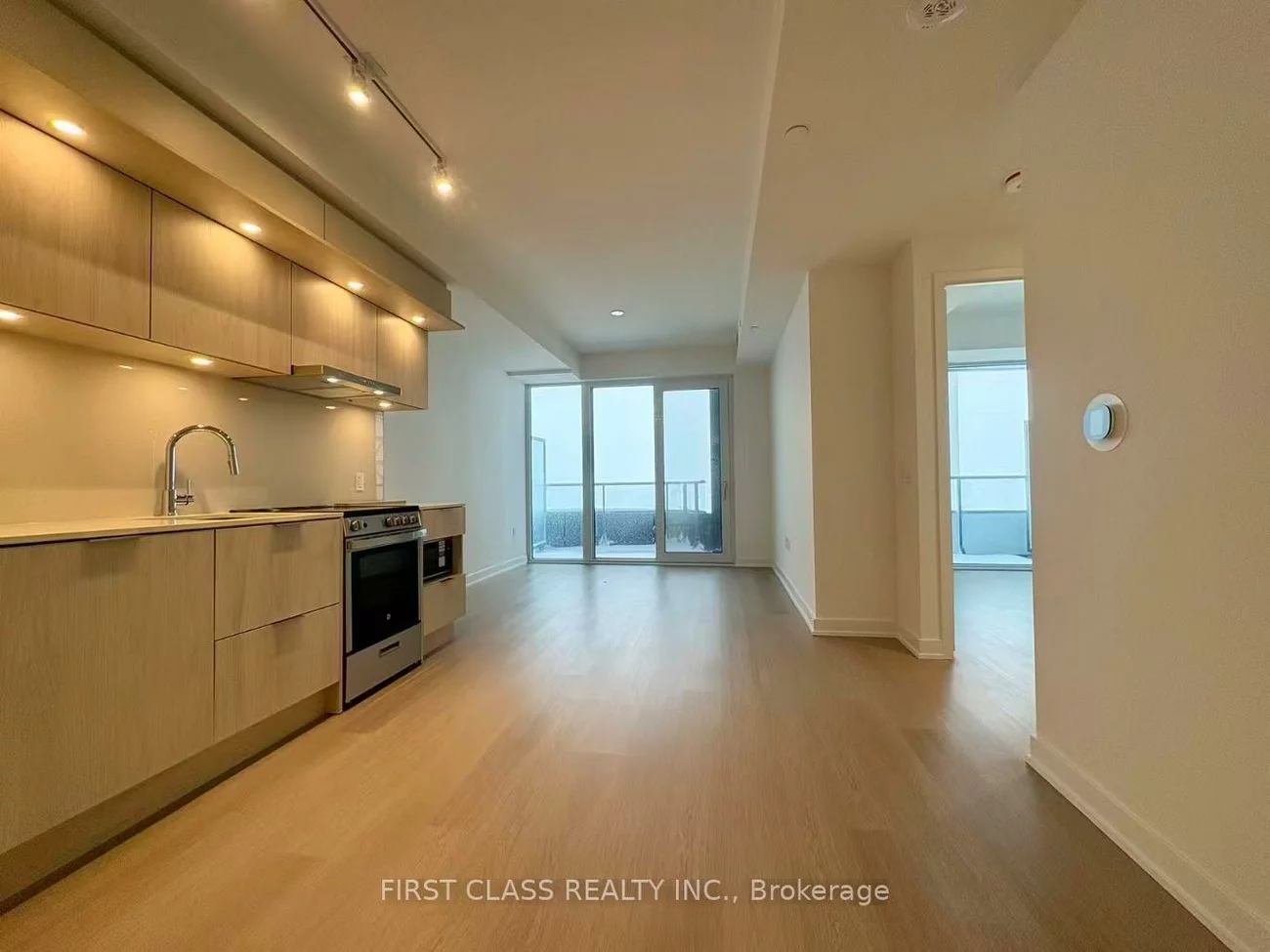 448, Burnhamthorpe, City Centre, Mississauga