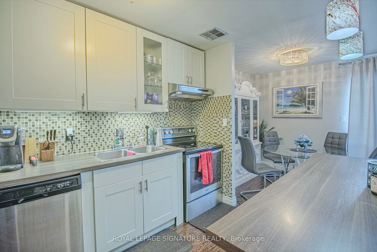 3025, The Credit Woodlands, Erindale, Mississauga