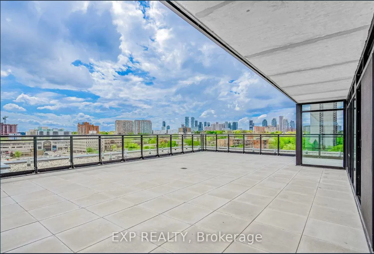 86, Dundas, Cooksville, Mississauga