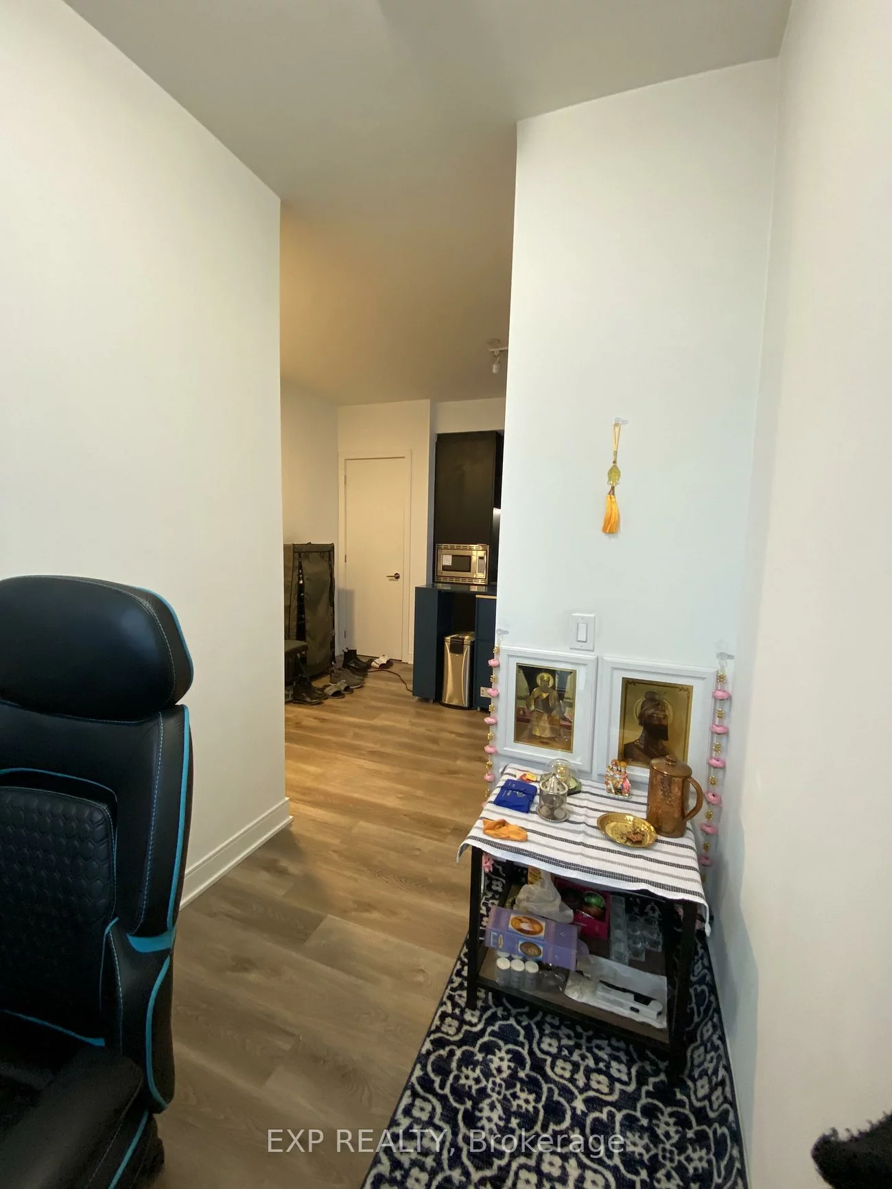 86, Dundas, Cooksville, Mississauga