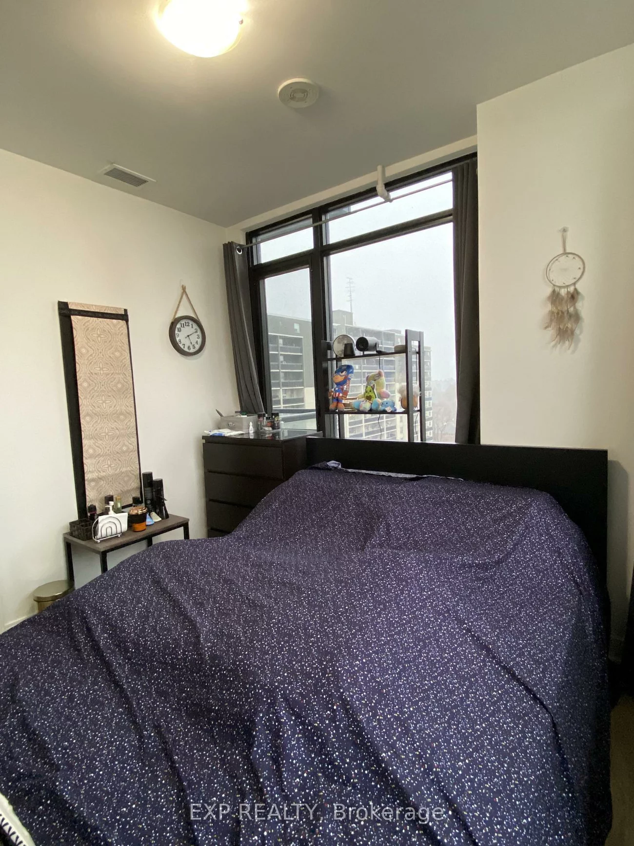 86, Dundas, Cooksville, Mississauga