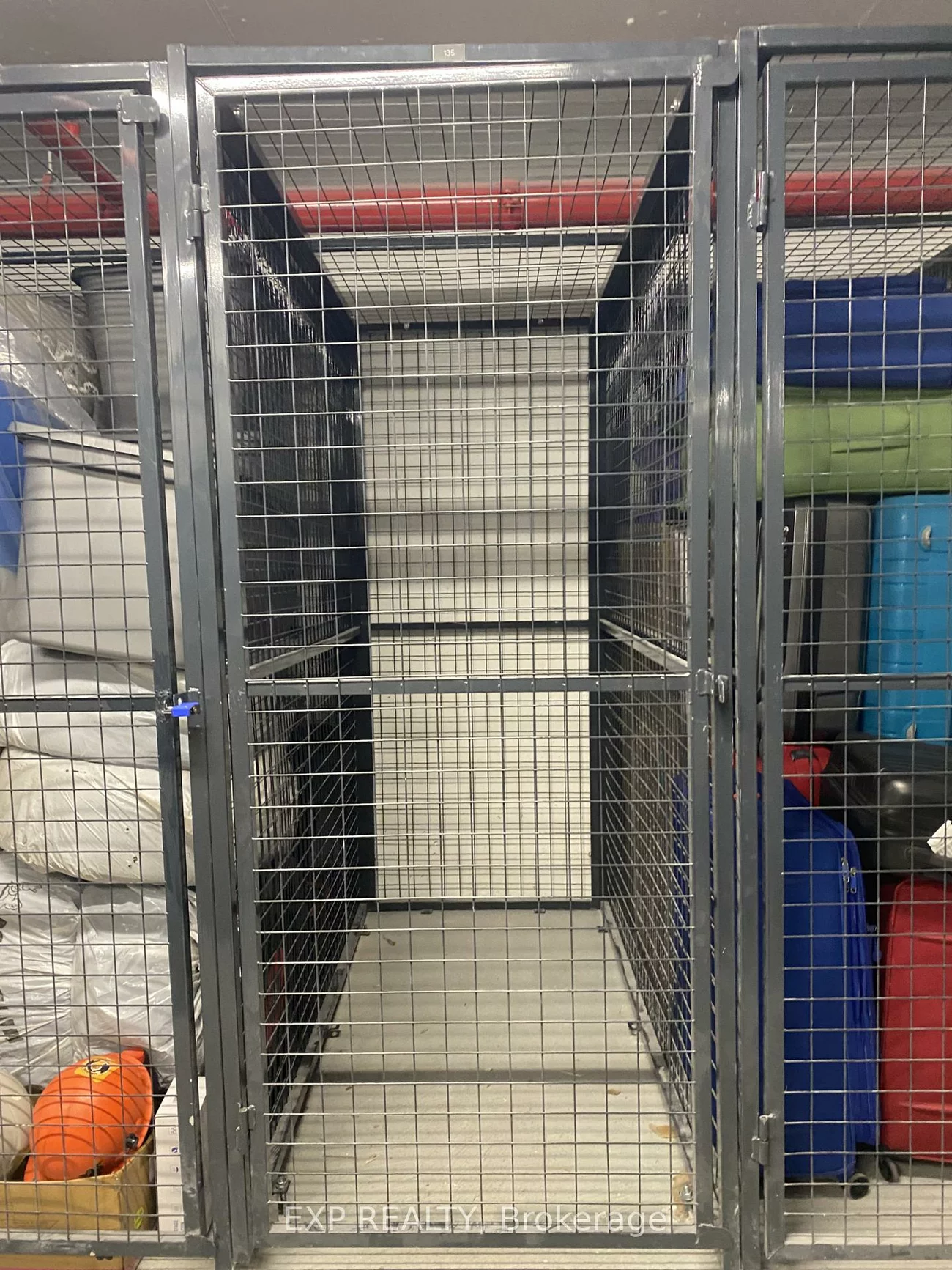 86, Dundas, Cooksville, Mississauga