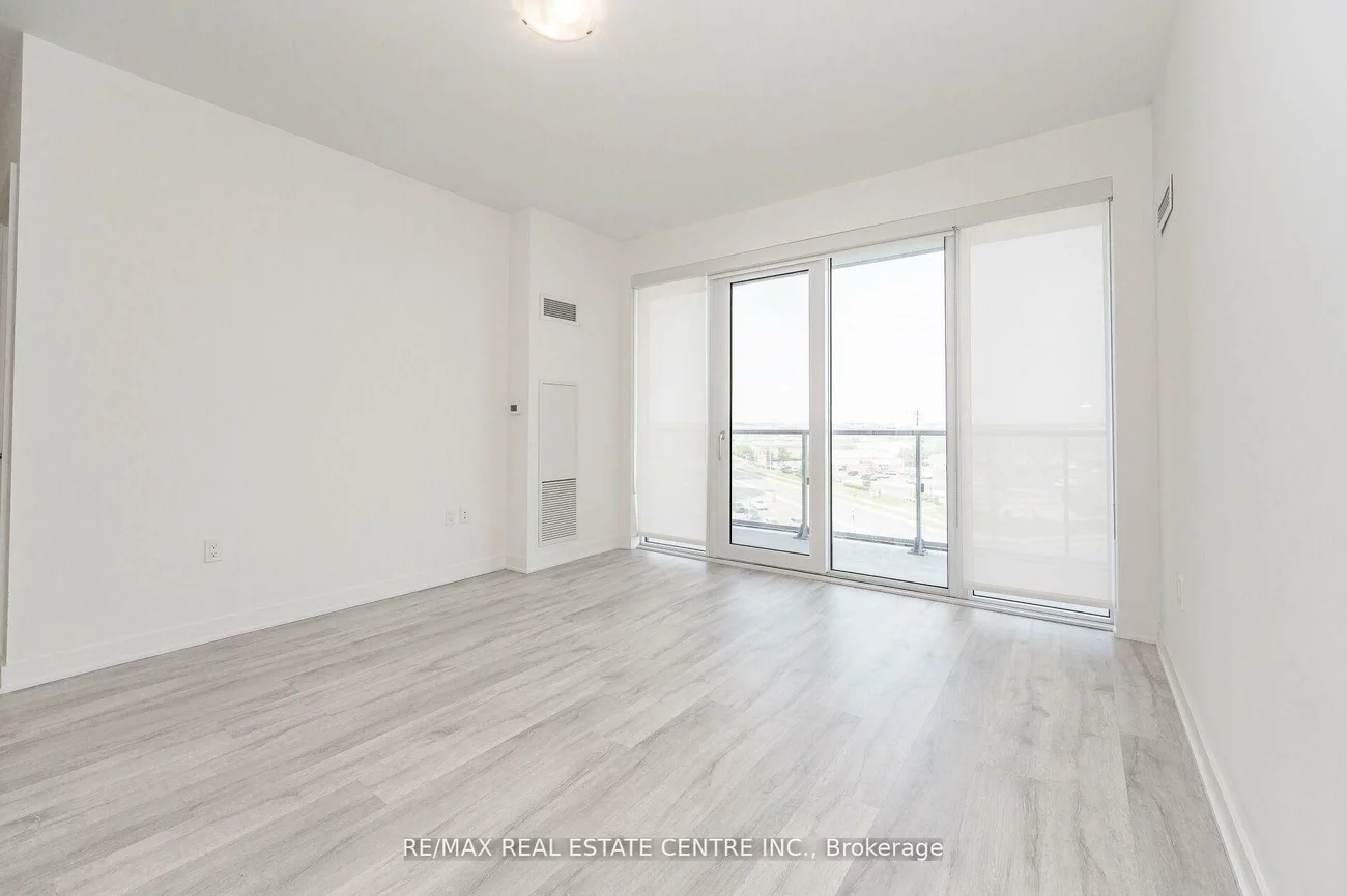 4655, Metcalfe, Central Erin Mills, Mississauga