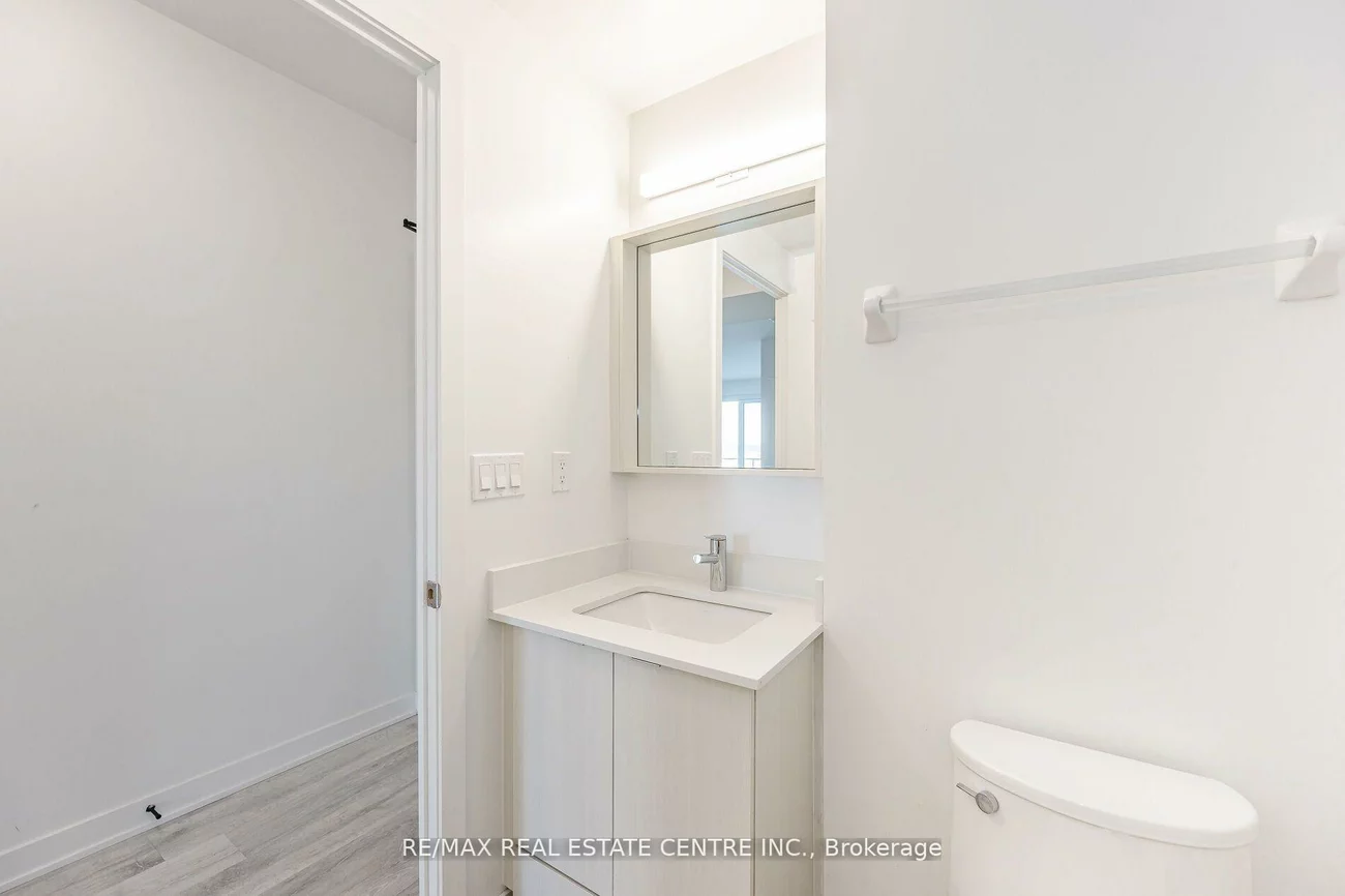 4655, Metcalfe, Central Erin Mills, Mississauga