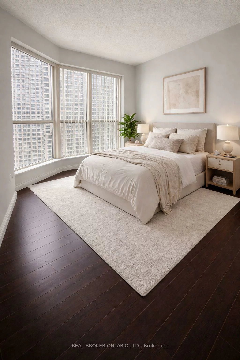 325, Webb, City Centre, Mississauga