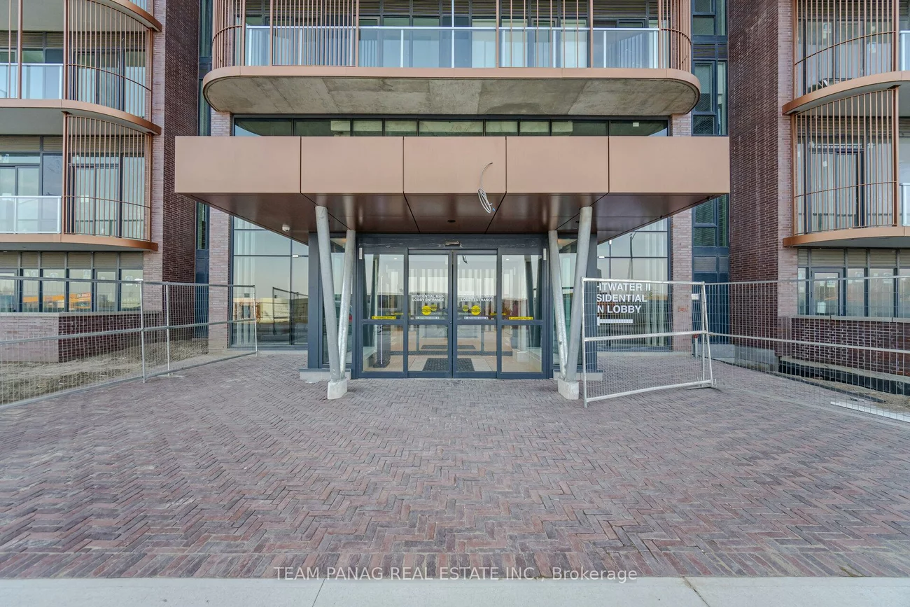 220, Missinnihe, Port Credit, Mississauga