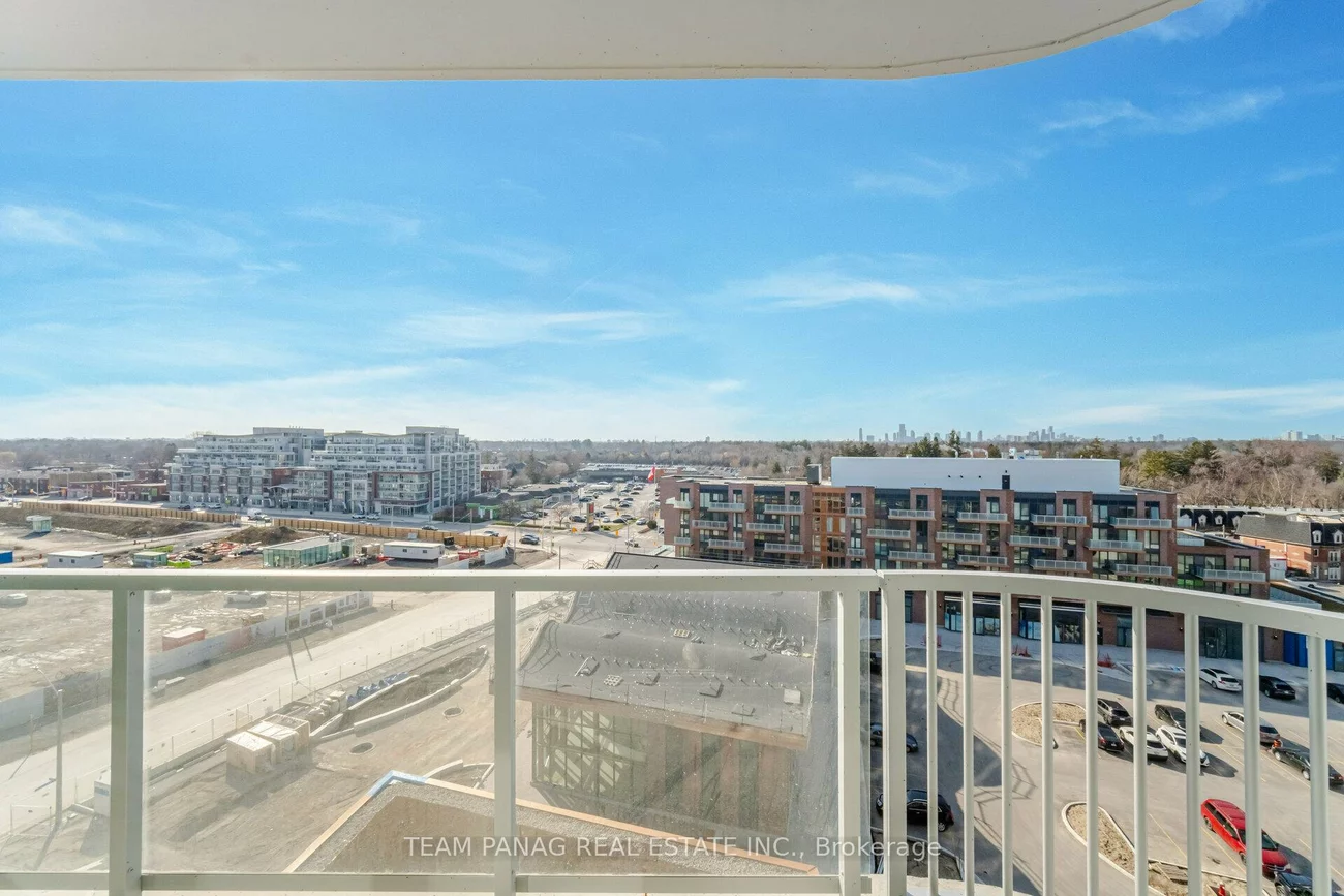 220, Missinnihe, Port Credit, Mississauga