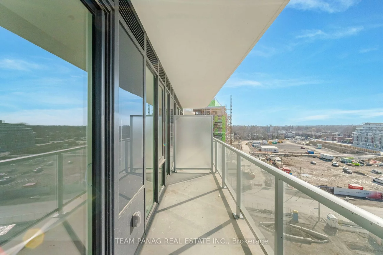 220, Missinnihe, Port Credit, Mississauga