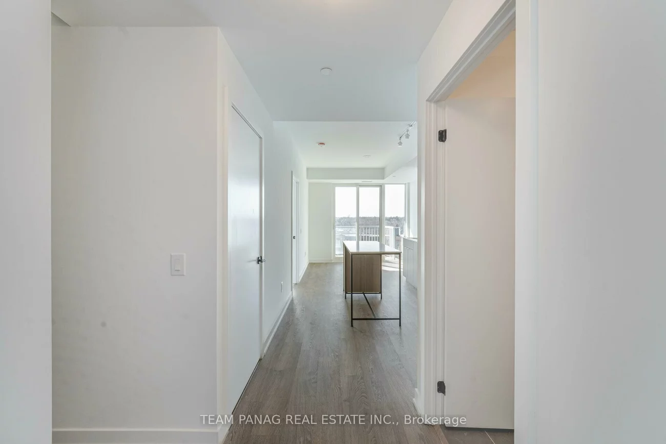 220, Missinnihe, Port Credit, Mississauga