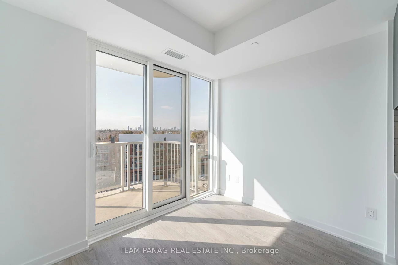 220, Missinnihe, Port Credit, Mississauga