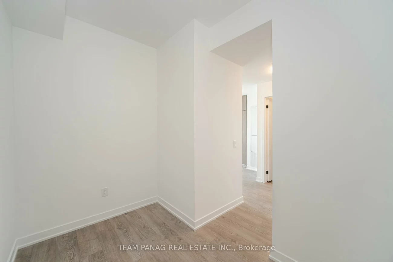 220, Missinnihe, Port Credit, Mississauga