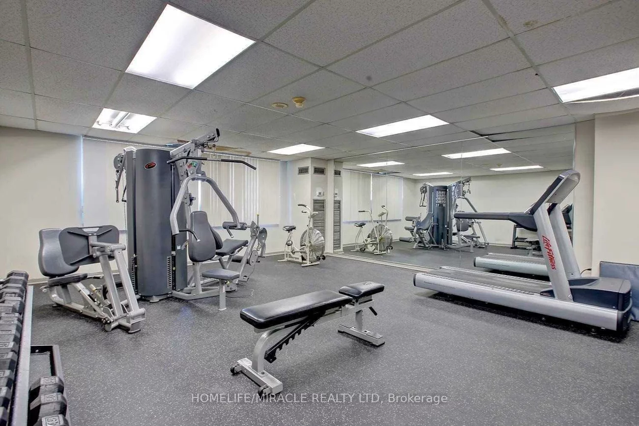 145, Hillcrest, Cooksville, Mississauga