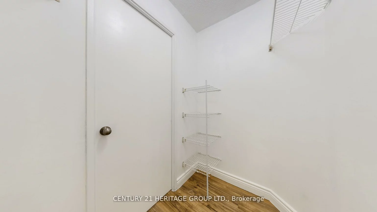 145, Hillcrest, Cooksville, Mississauga