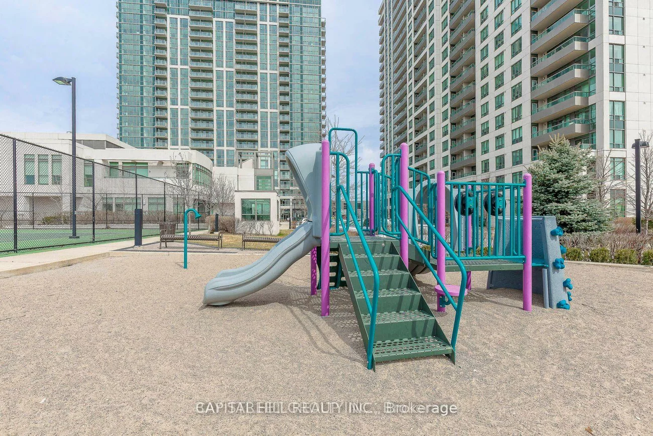 349, Rathburn, Creditview, Mississauga