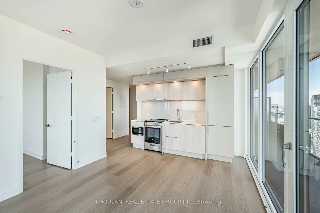 448, Burnhamthorpe, City Centre, Mississauga