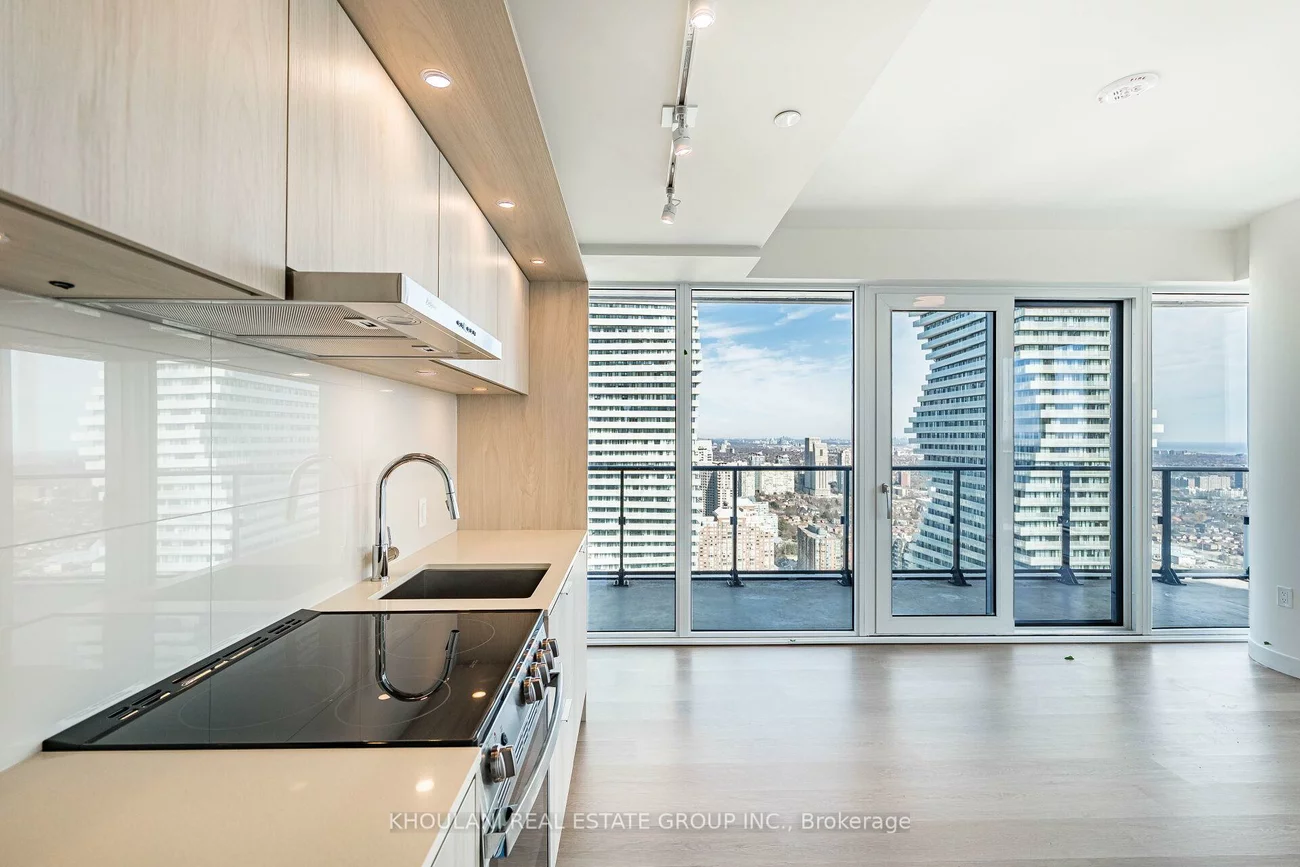 448, Burnhamthorpe, City Centre, Mississauga