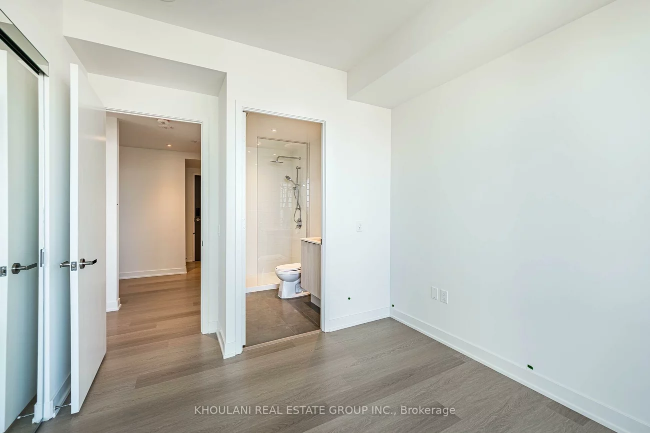 448, Burnhamthorpe, City Centre, Mississauga