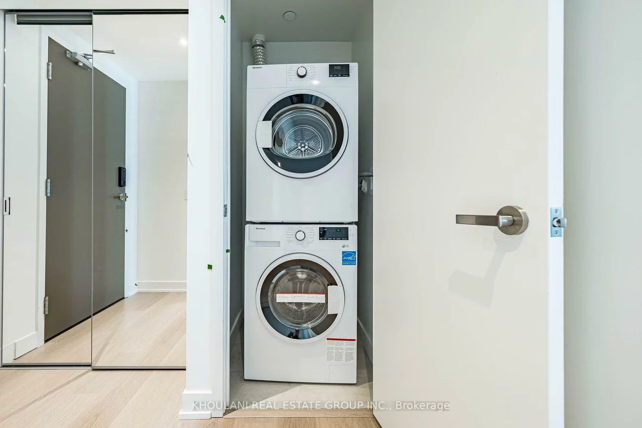 448, Burnhamthorpe, City Centre, Mississauga