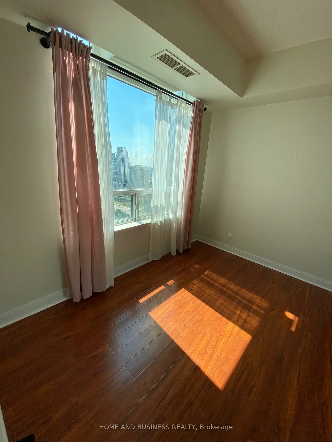 70, Absolute, City Centre, Mississauga