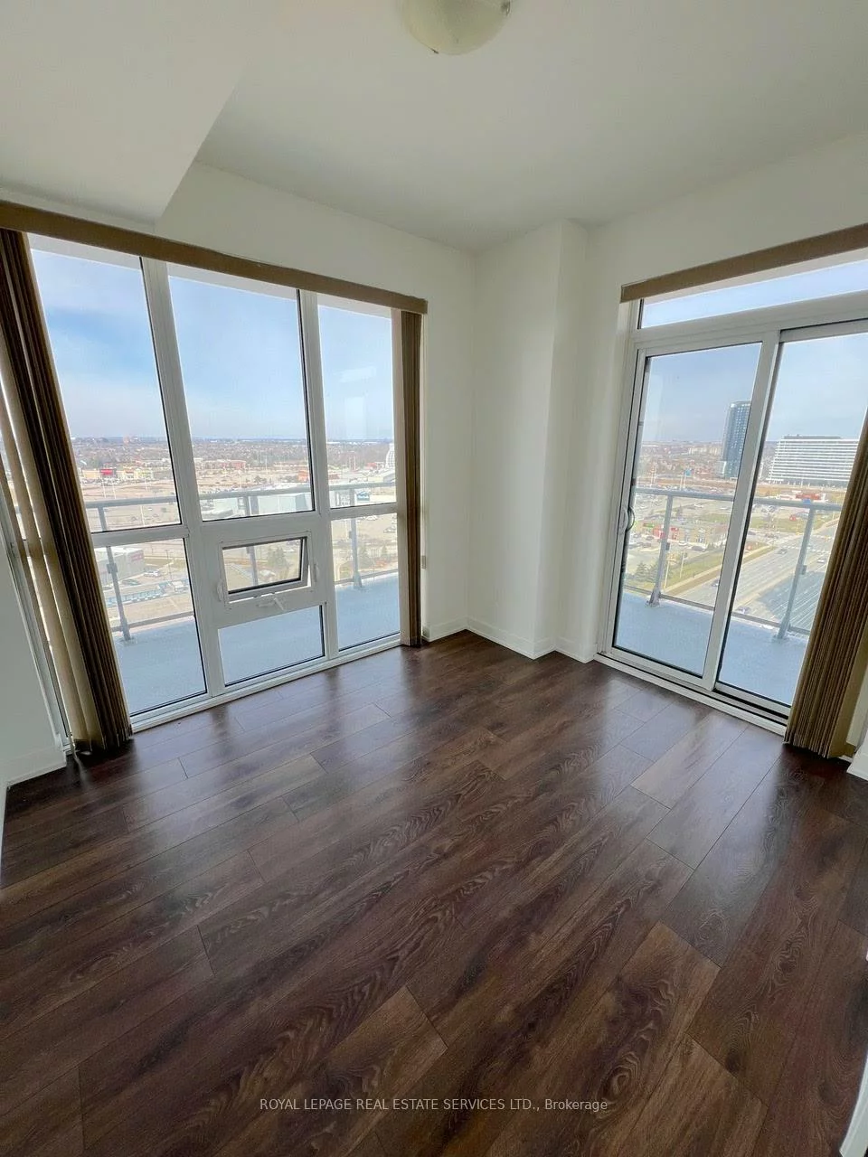 4655, Glen Erin, Central Erin Mills, Mississauga