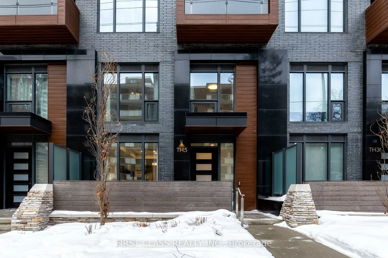 21, Park, Port Credit, Mississauga