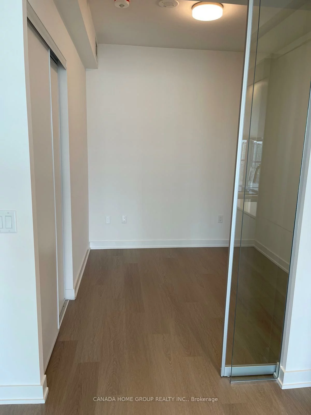 448, Burnhamthorpe, City Centre, Mississauga