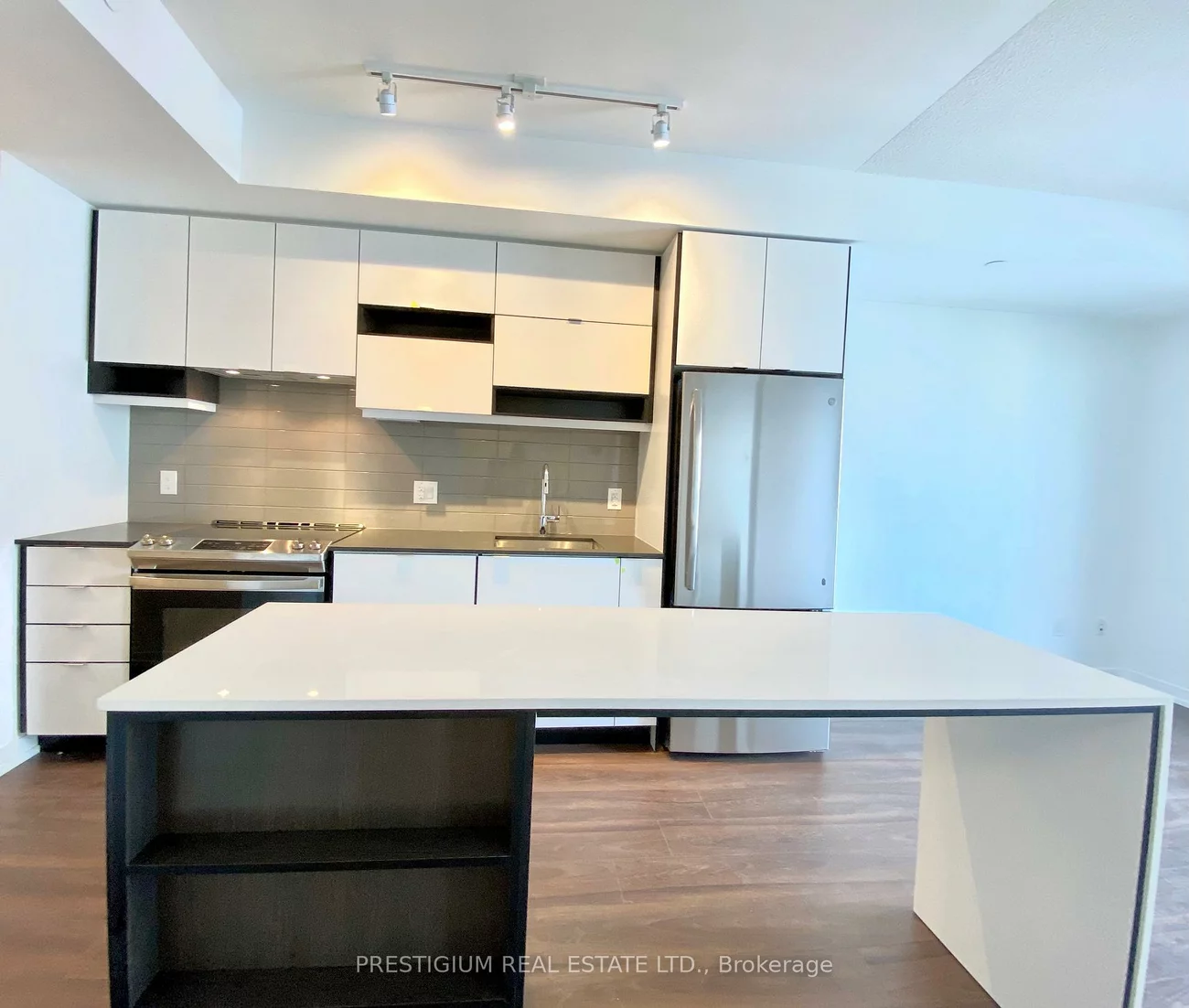 4065, Confederation, City Centre, Mississauga