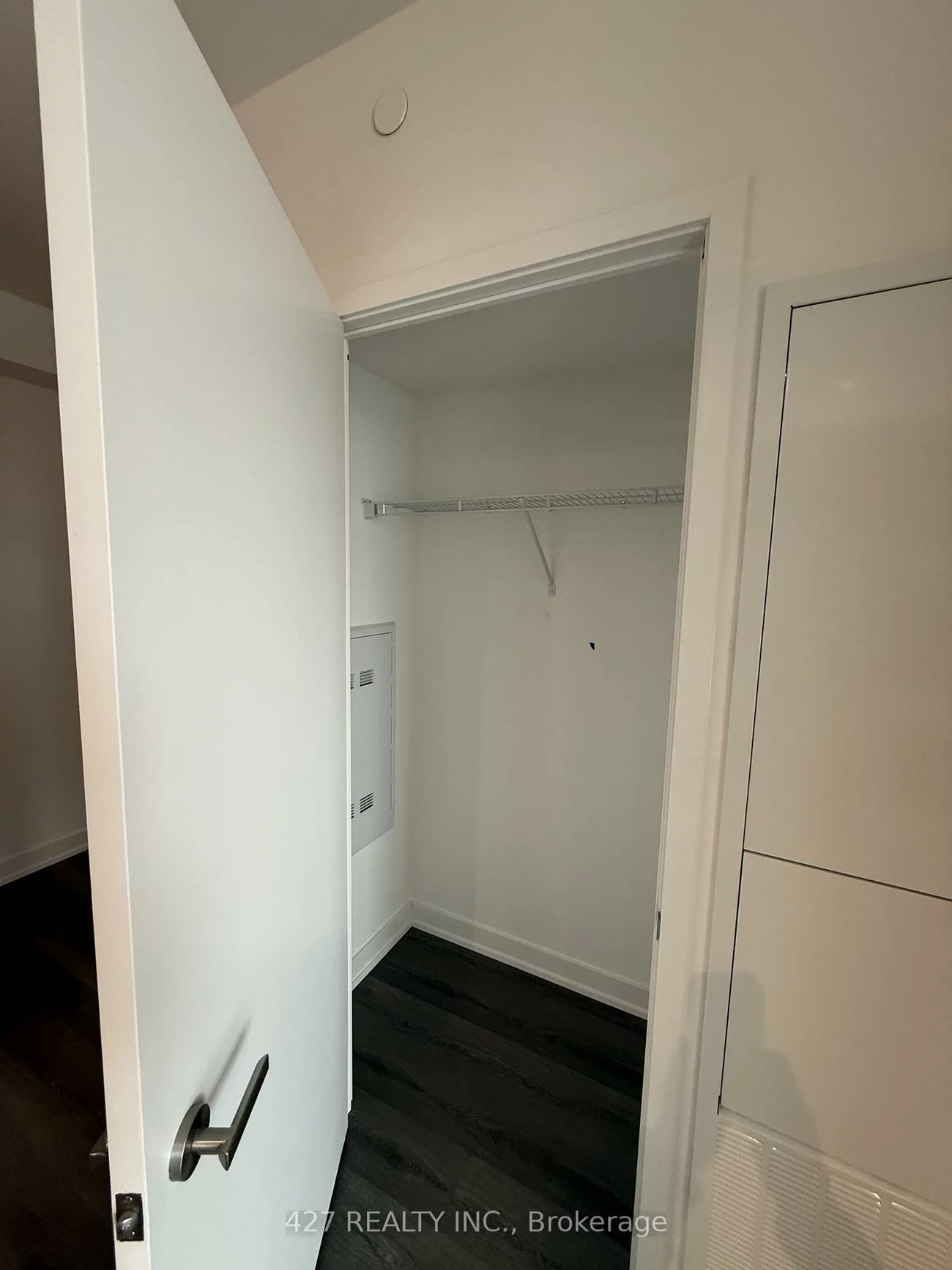 448, BURNHAMTHORPE, City Centre, Mississauga