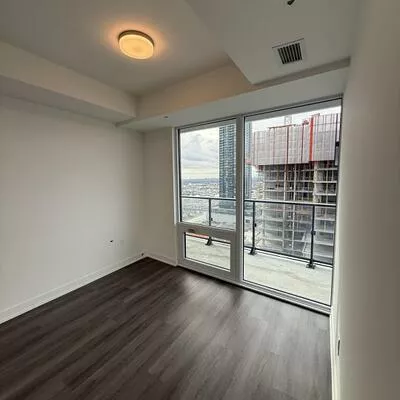 448, BURNHAMTHORPE, City Centre, Mississauga