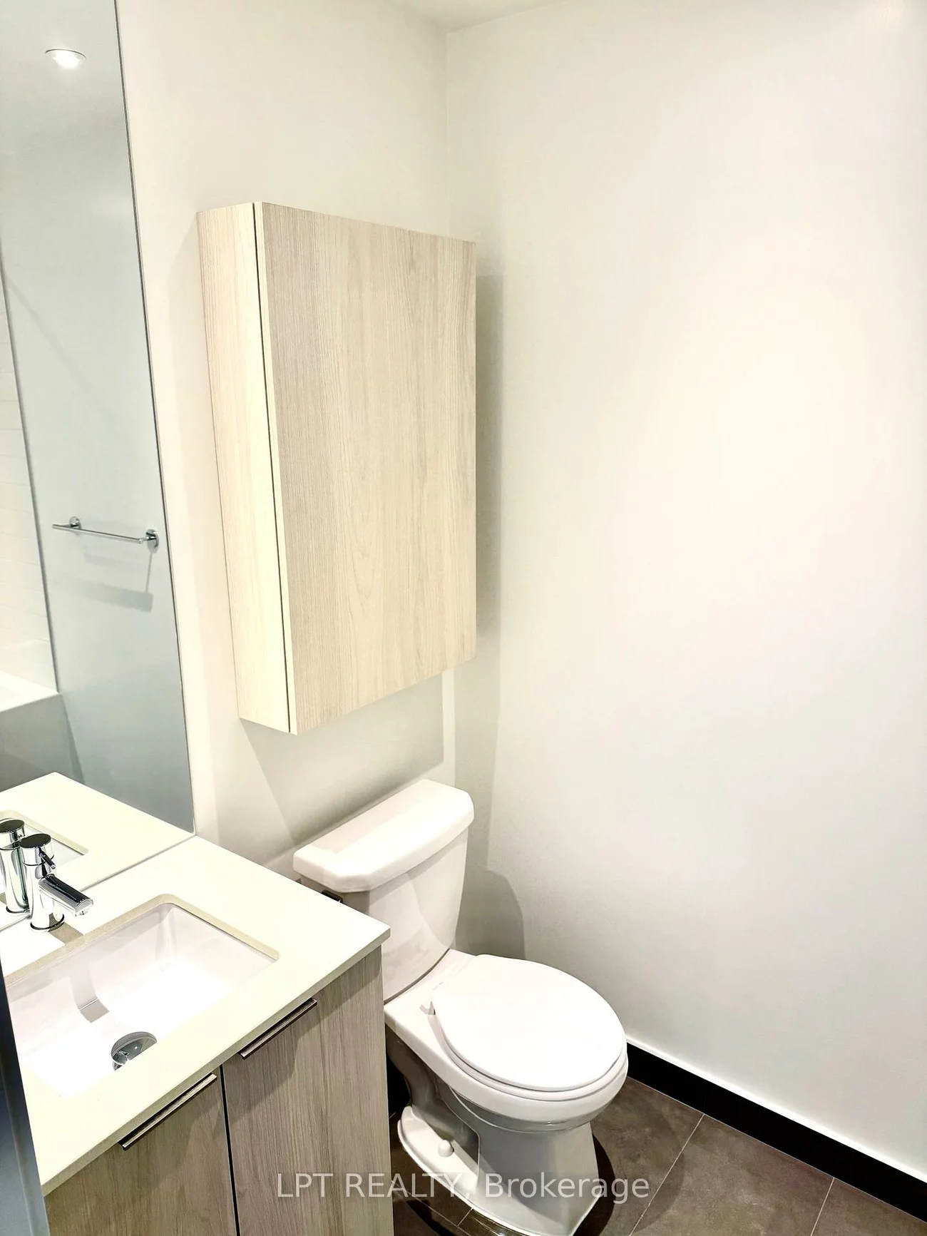 448, Burnhamthorpe, City Centre, Mississauga