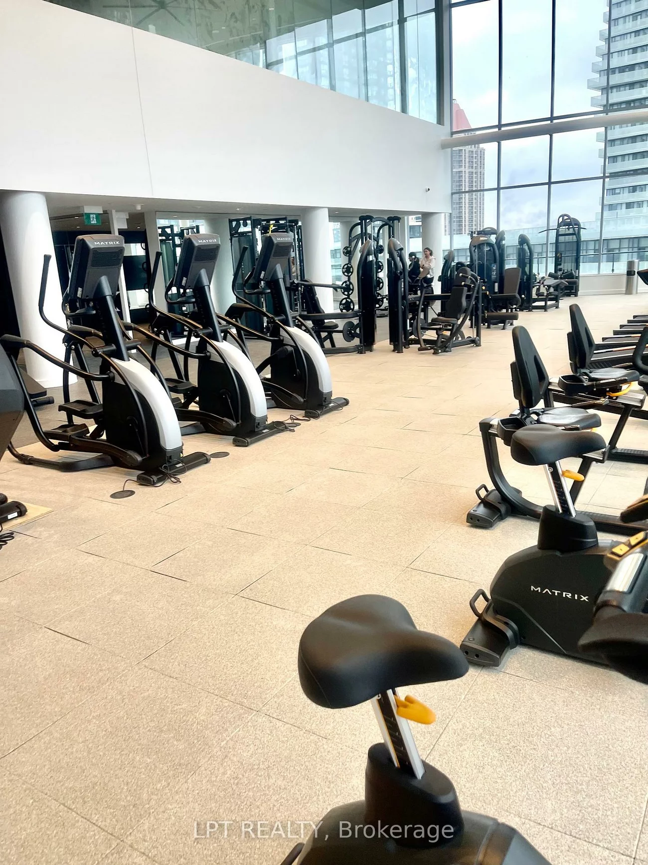 448, Burnhamthorpe, City Centre, Mississauga