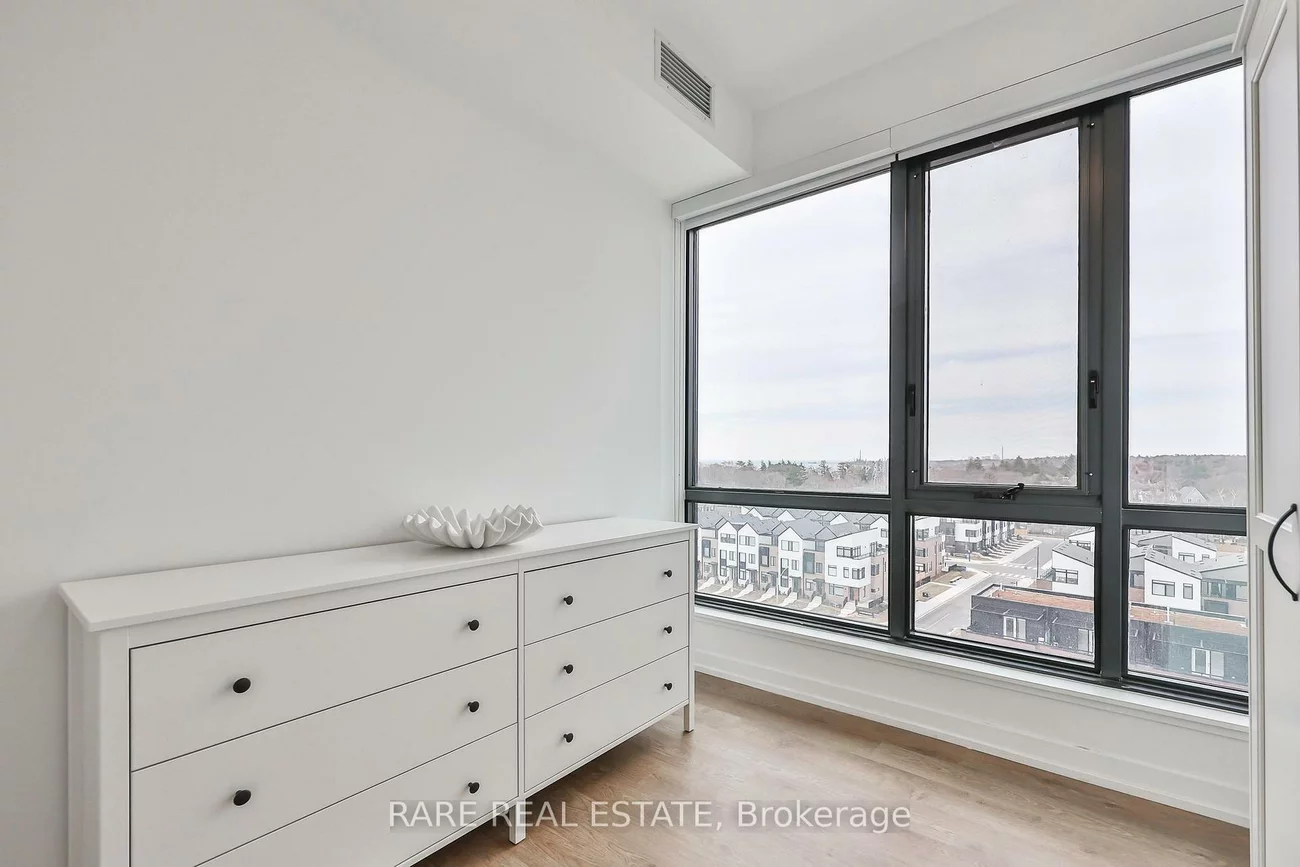 251, Masonry, Port Credit, Mississauga