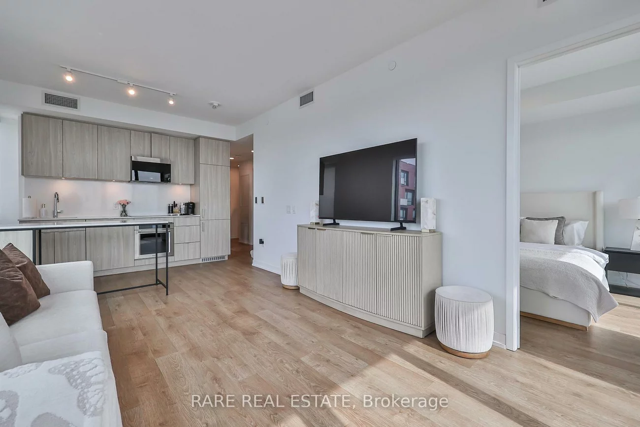 251, Masonry, Port Credit, Mississauga