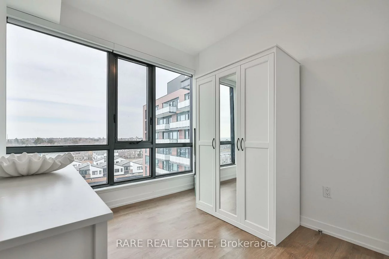 251, Masonry, Port Credit, Mississauga