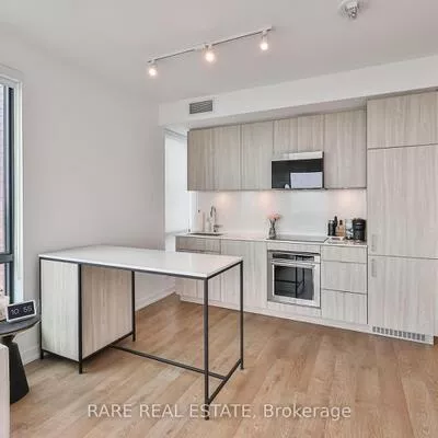 251, Masonry, Port Credit, Mississauga