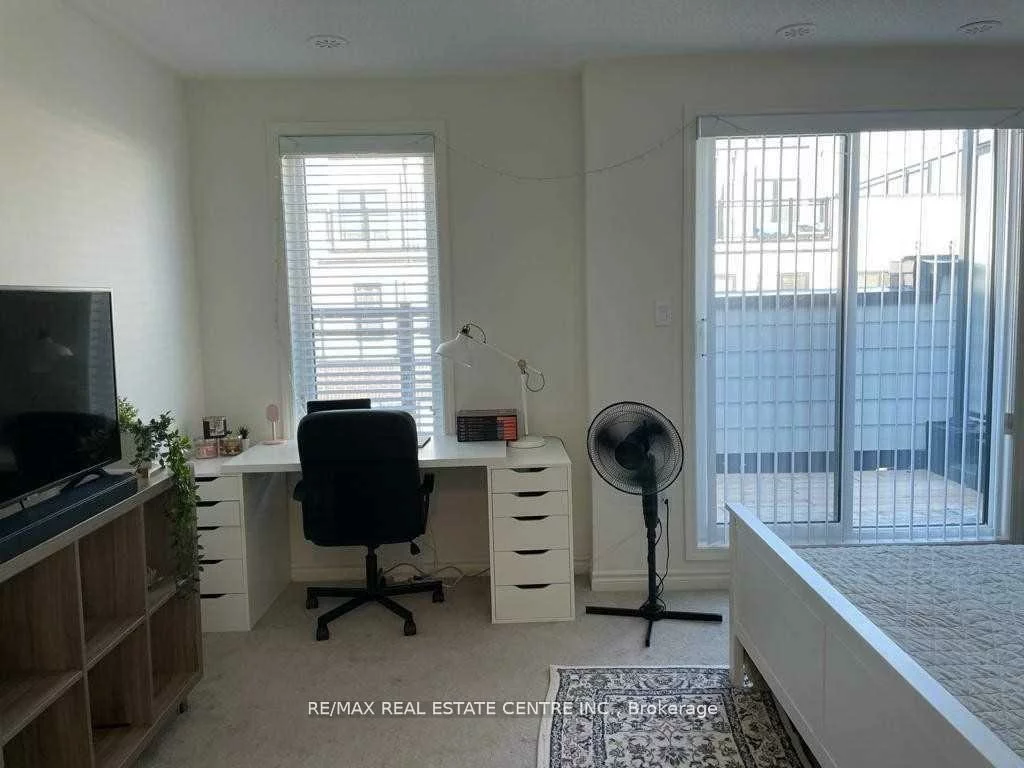 2285, Mcnab, Clarkson, Mississauga