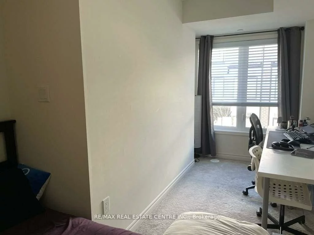 2285, Mcnab, Clarkson, Mississauga