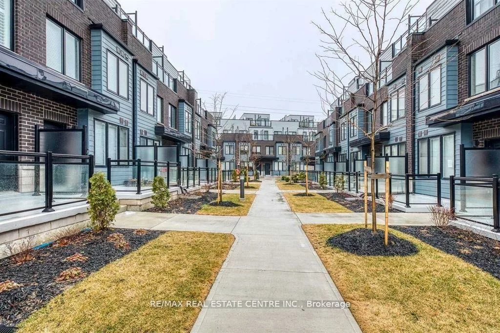 2285, Mcnab, Clarkson, Mississauga