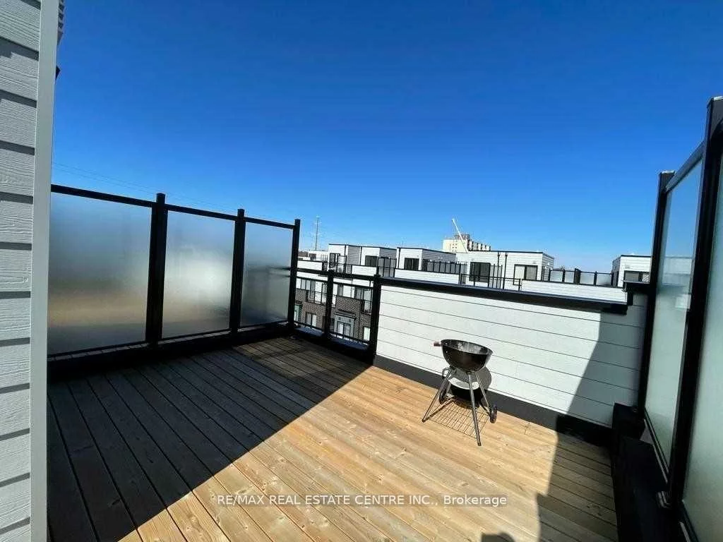 2285, Mcnab, Clarkson, Mississauga