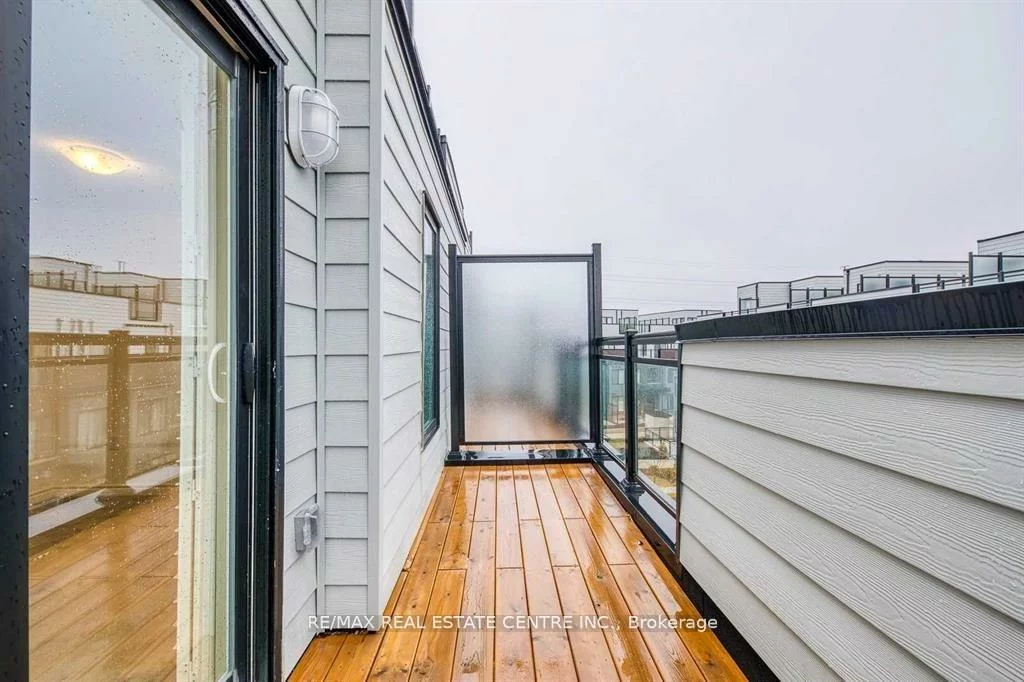 2285, Mcnab, Clarkson, Mississauga