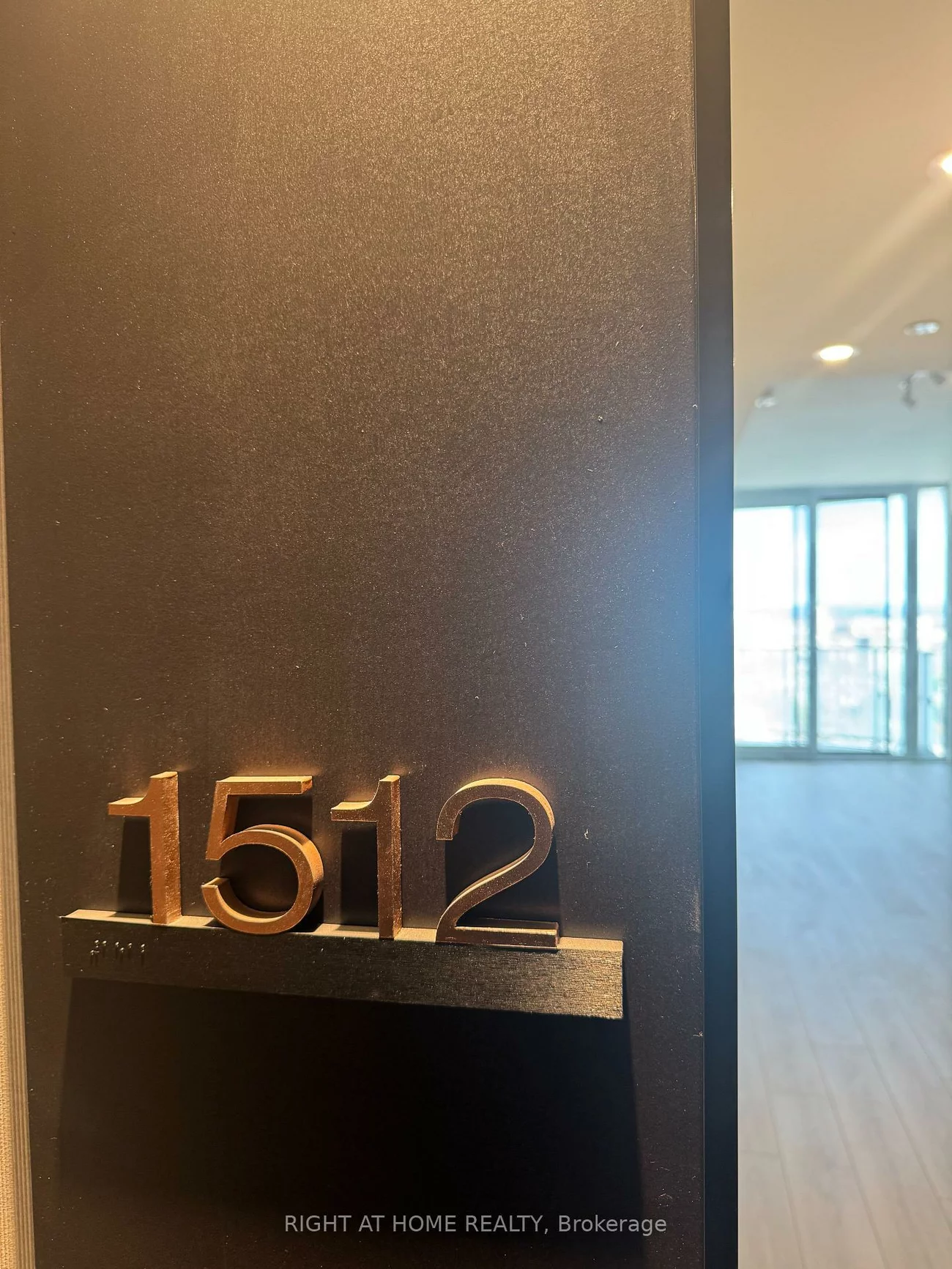 1, Fairview, Mississauga Valleys, Mississauga