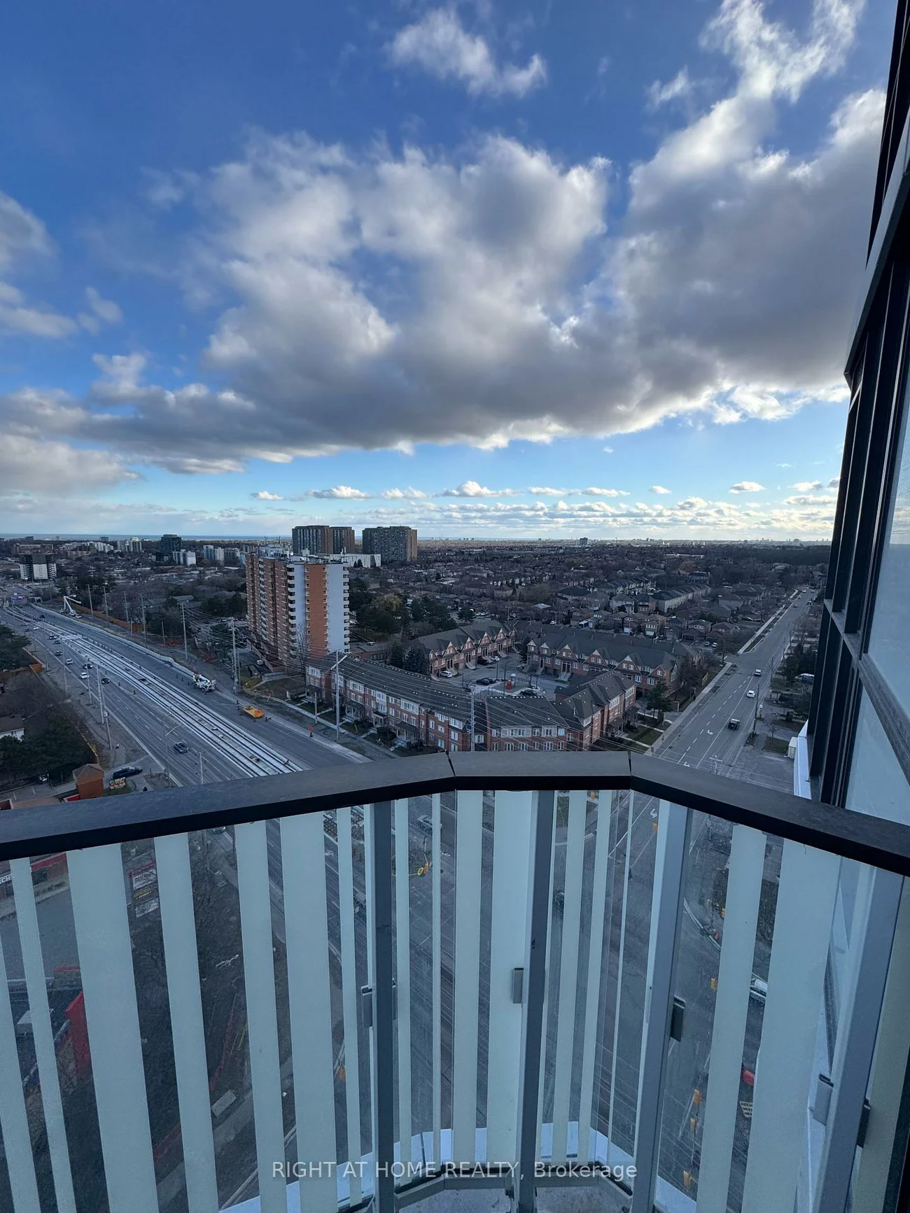 1, Fairview, Mississauga Valleys, Mississauga