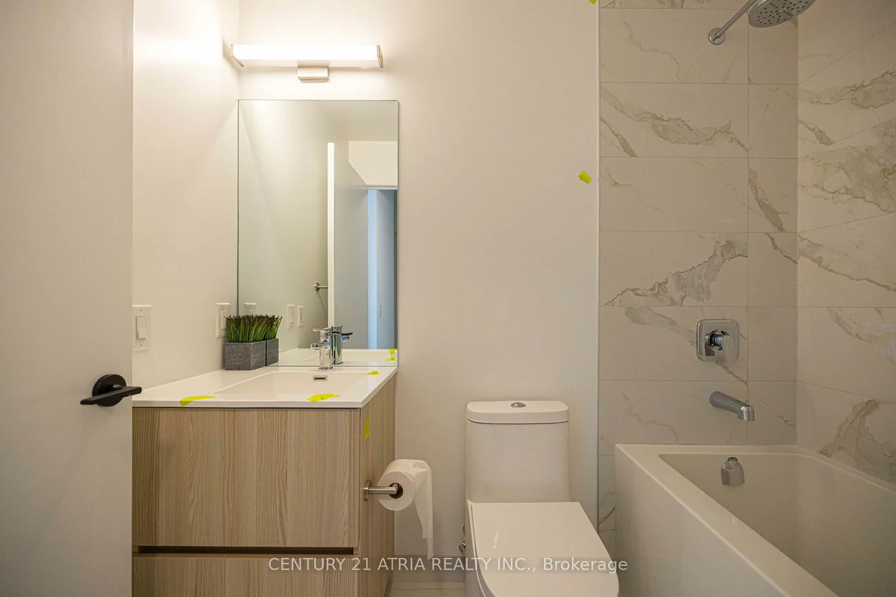 220, Missinnihe, Port Credit, Mississauga