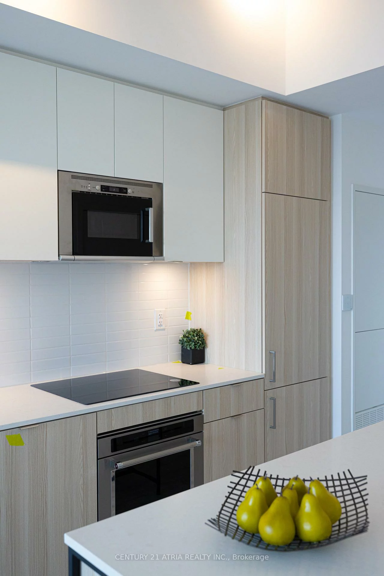 220, Missinnihe, Port Credit, Mississauga