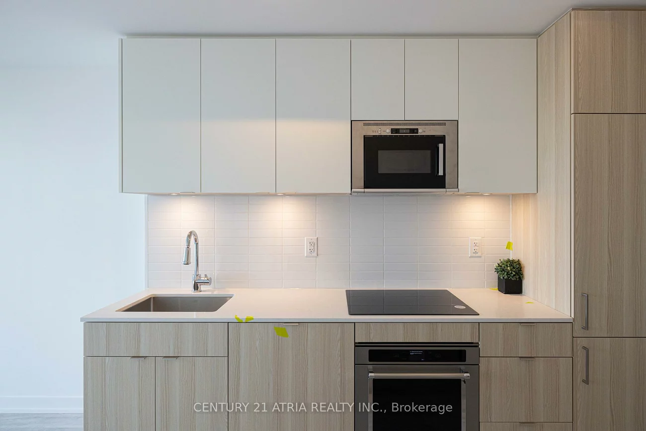 220, Missinnihe, Port Credit, Mississauga