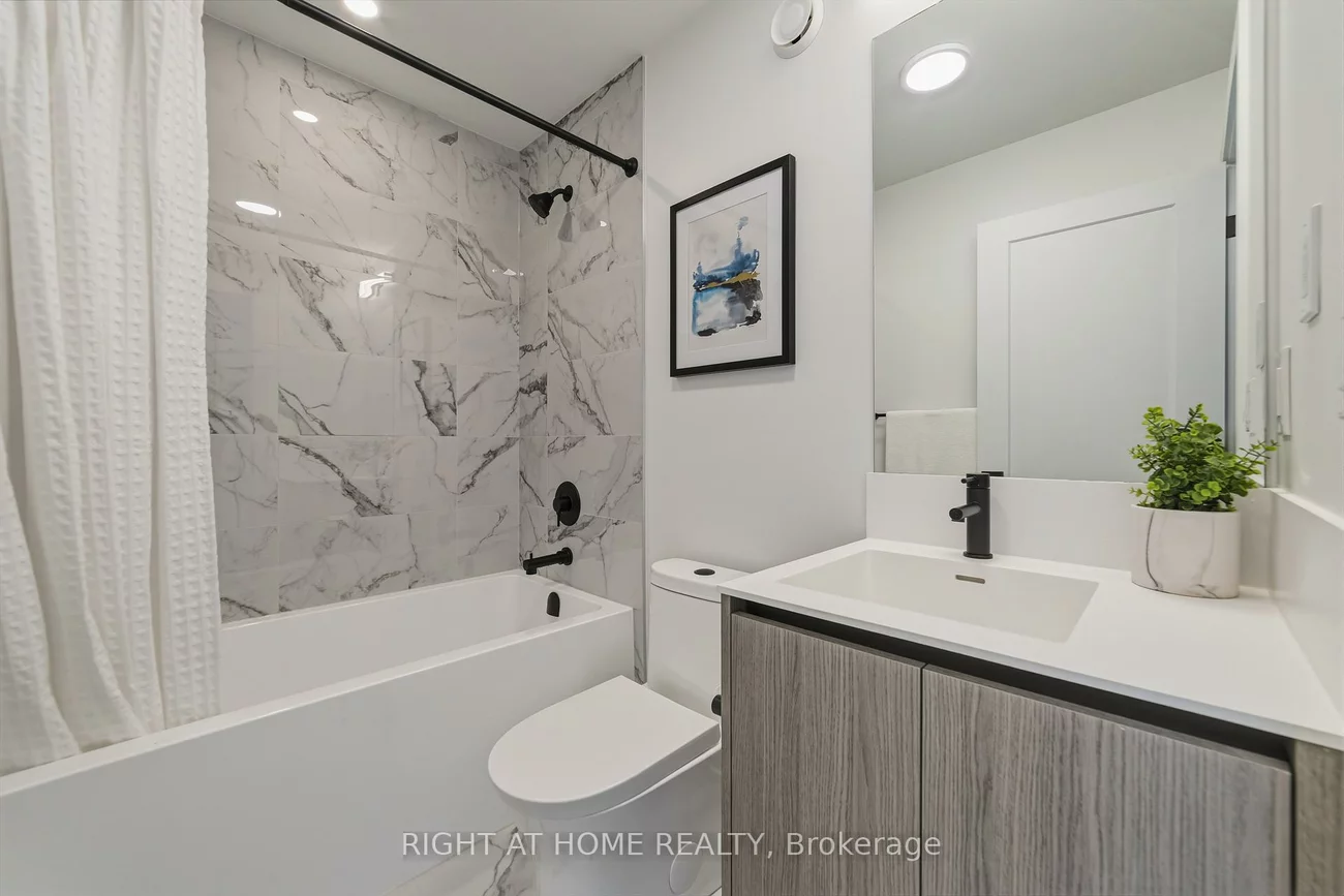 10, Lou Parsons, Port Credit, Mississauga