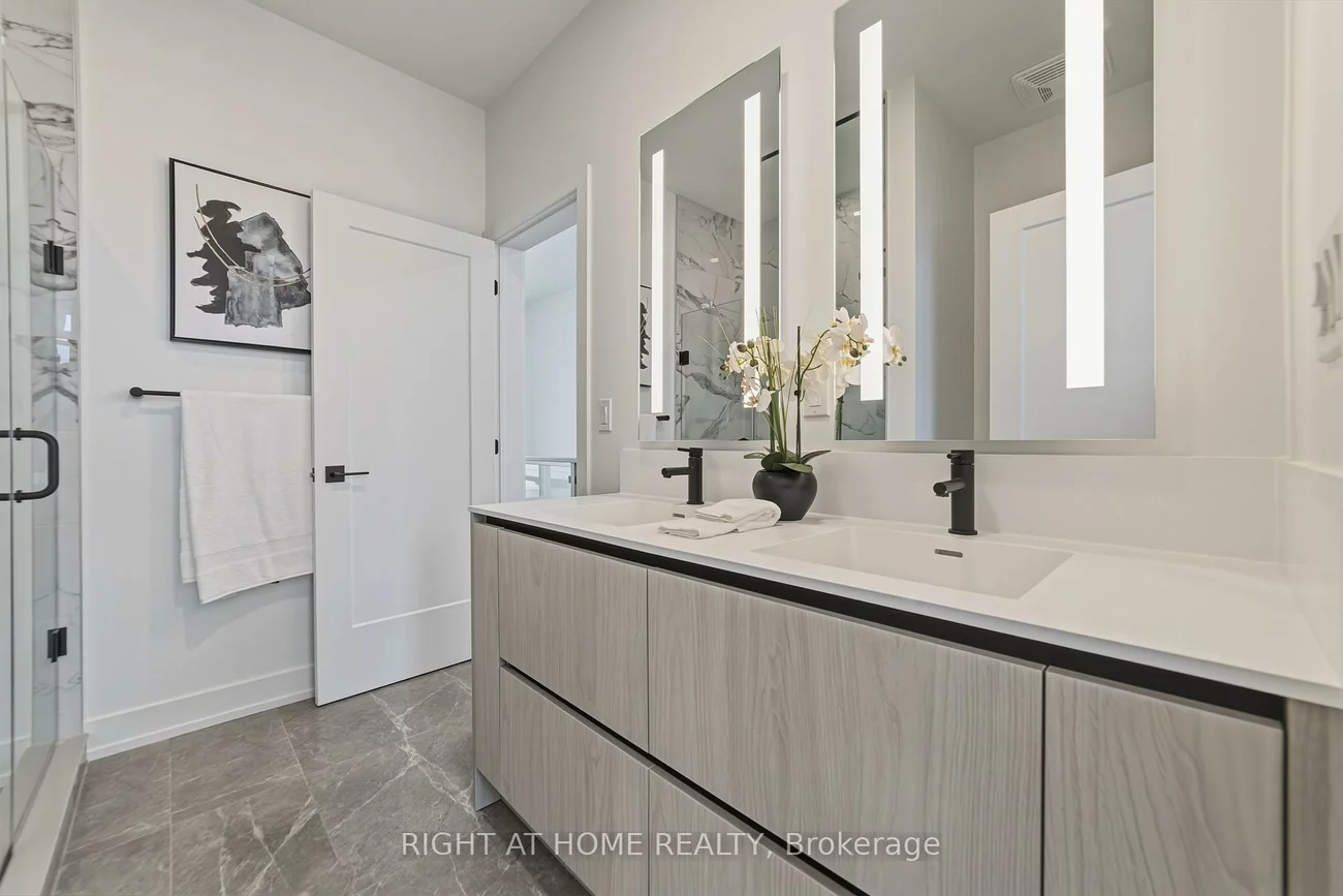 10, Lou Parsons, Port Credit, Mississauga