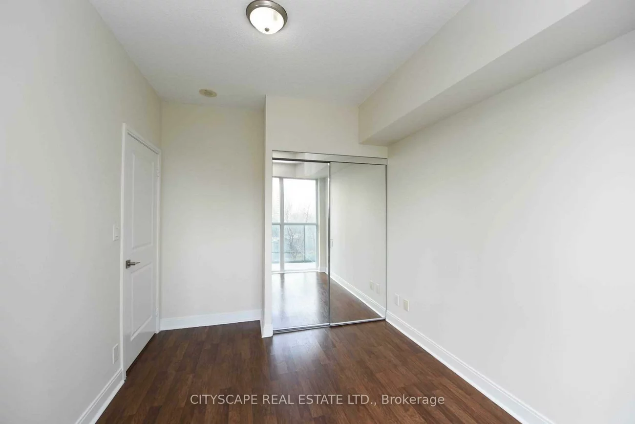 60, Absolute, City Centre, Mississauga